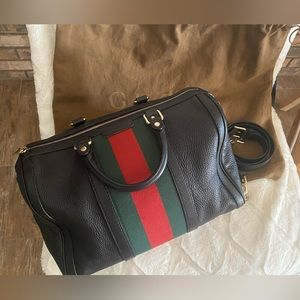 Gucci Black Pebbled Leather Vintage Medium Boston Bag